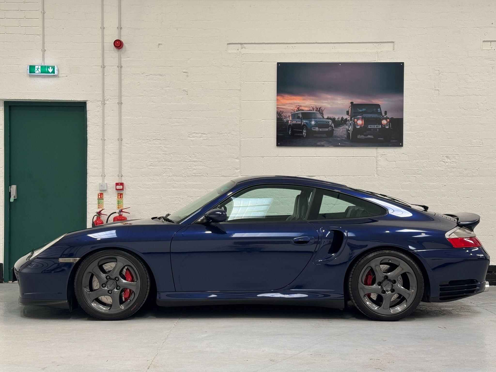 Porsche 911 - Image 10