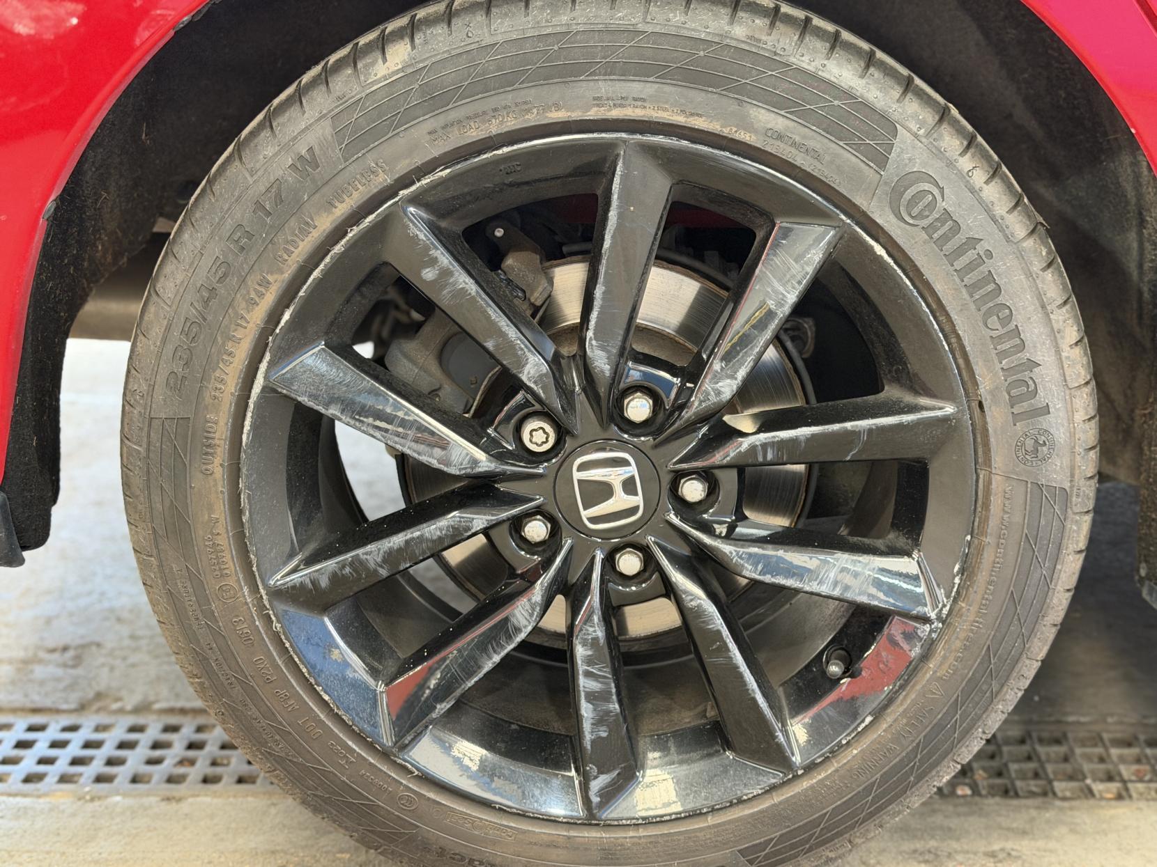 Honda Civic - Image 18