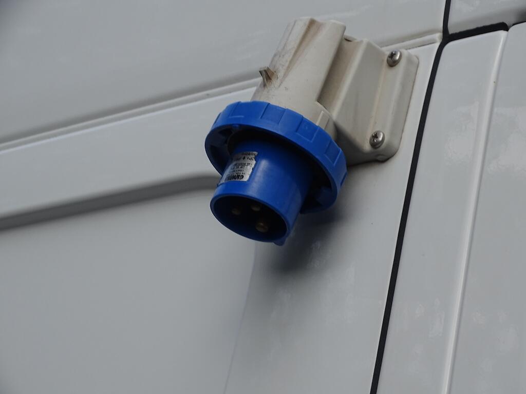 Mercedes Sprinter - Image 9