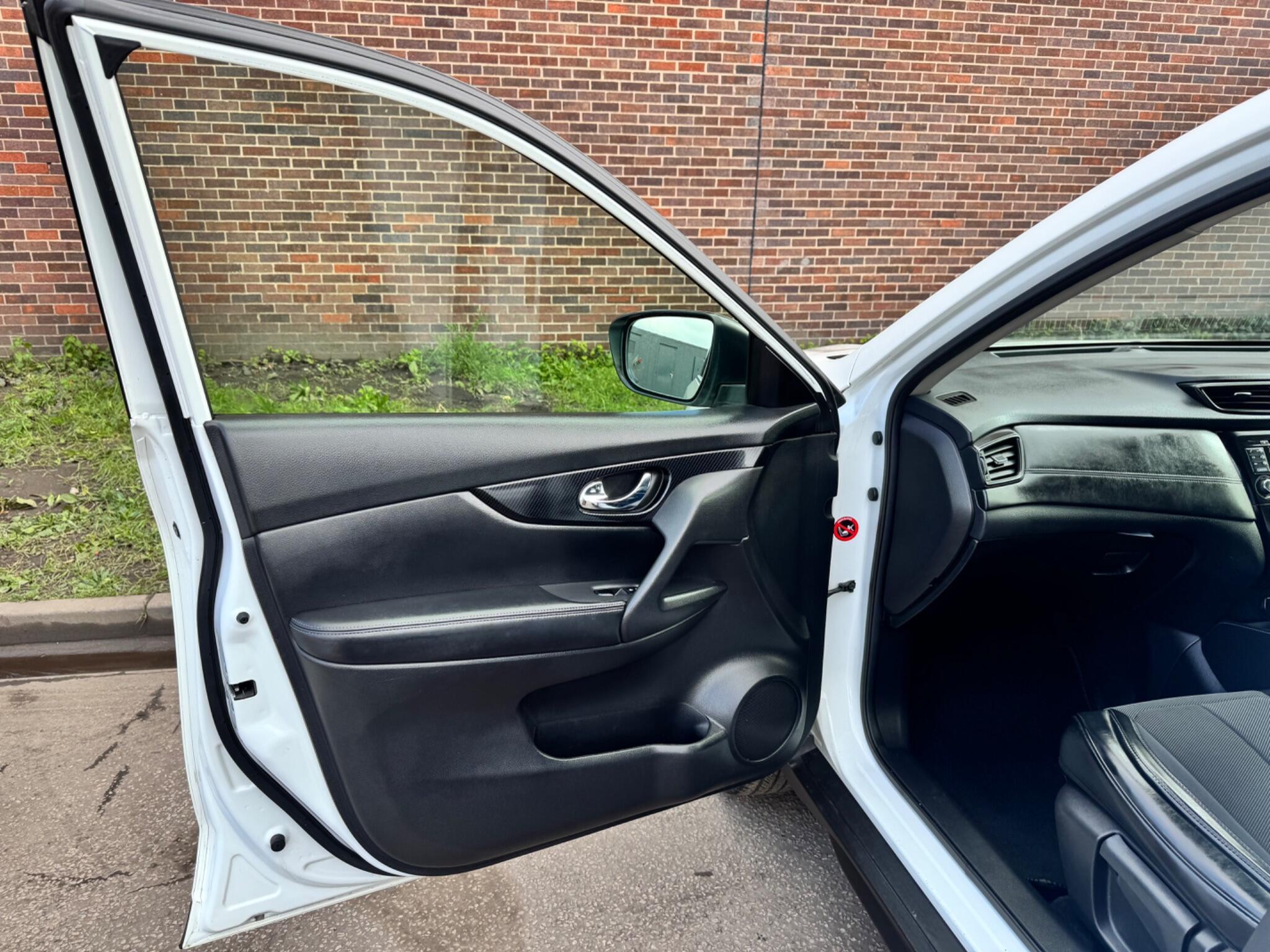 Nissan X-Trail - Image 38