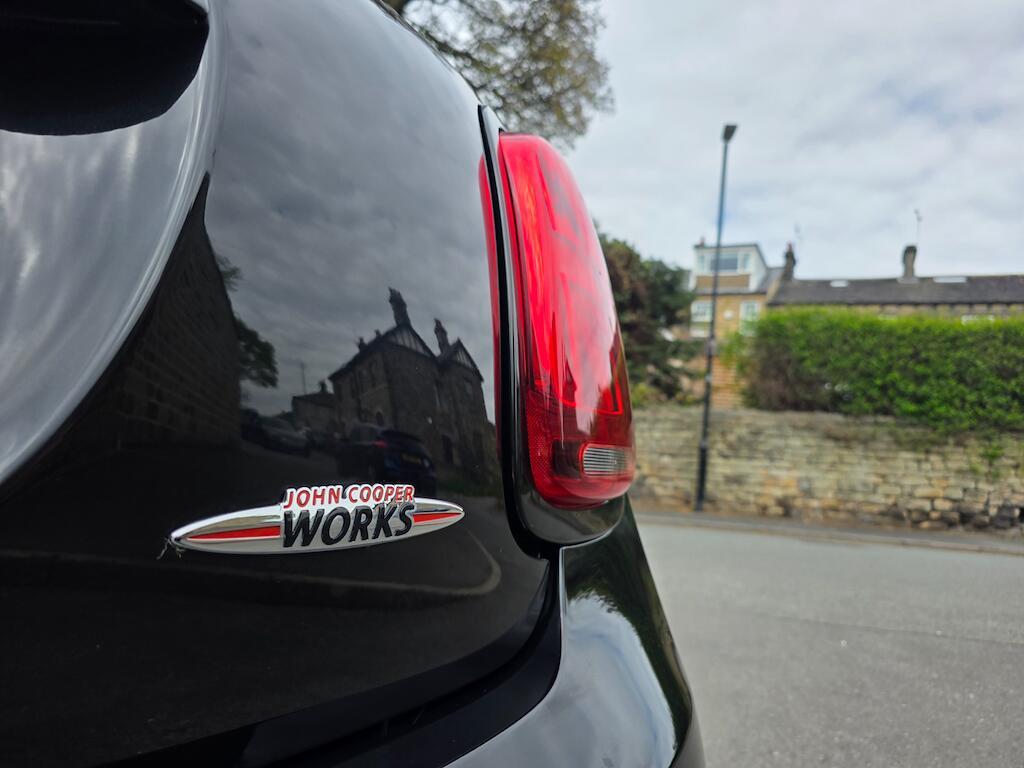 MINI Hatch - Image 13