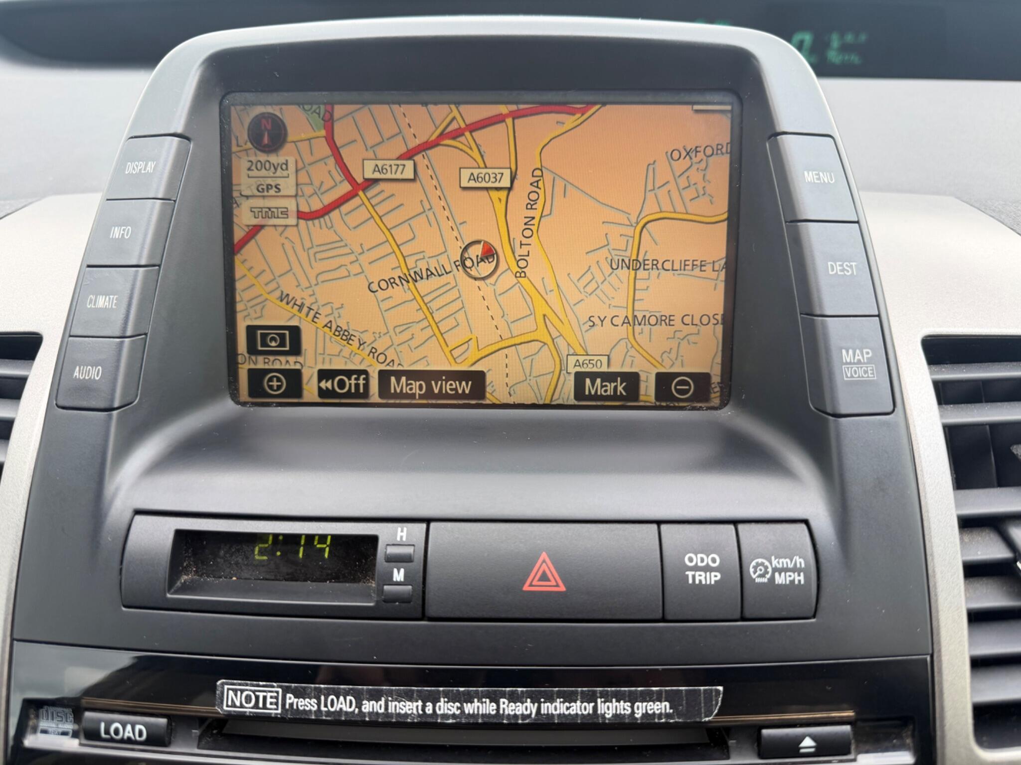 Toyota Prius - Image 18