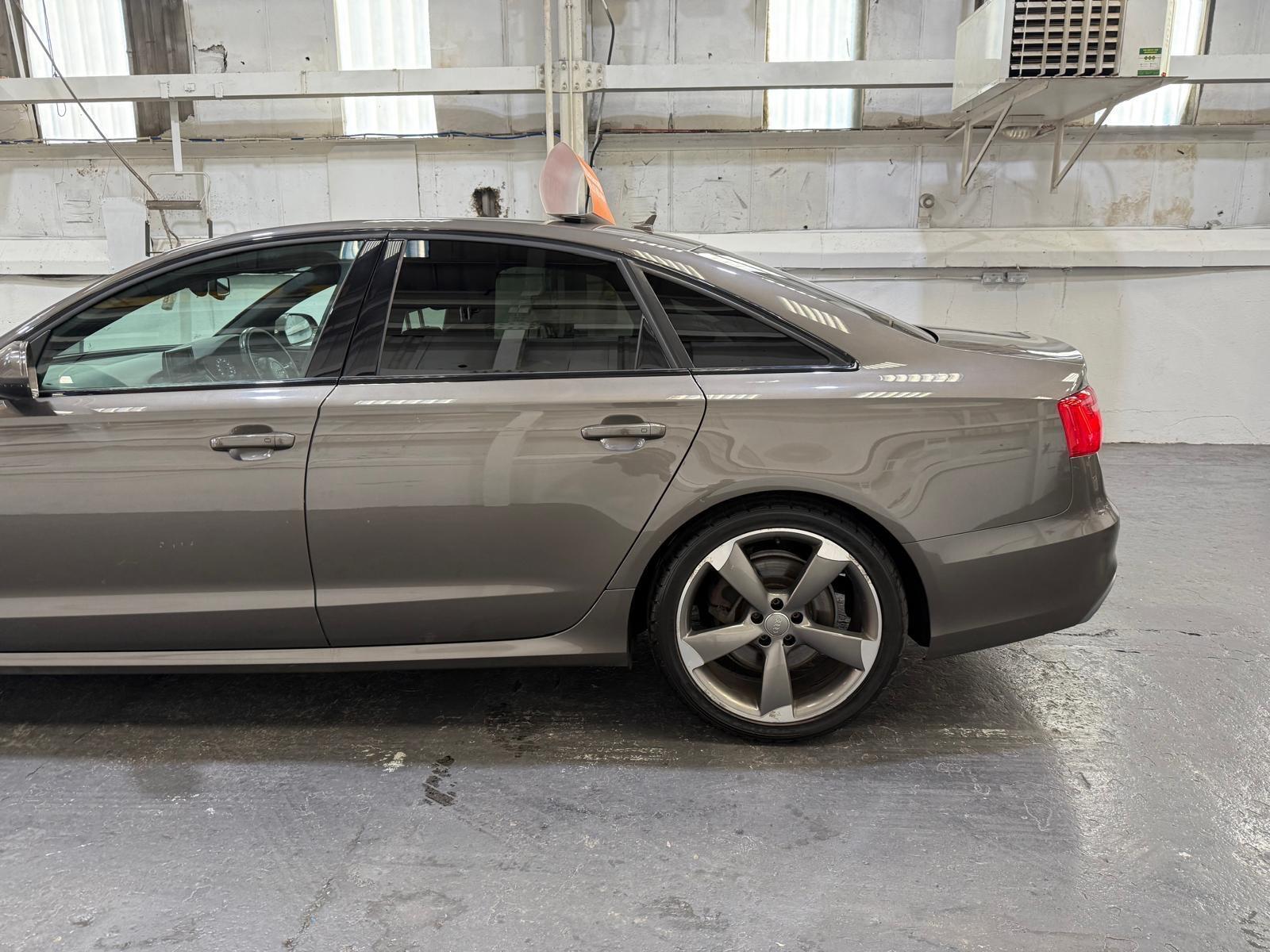 Audi A6 Saloon - Image 12