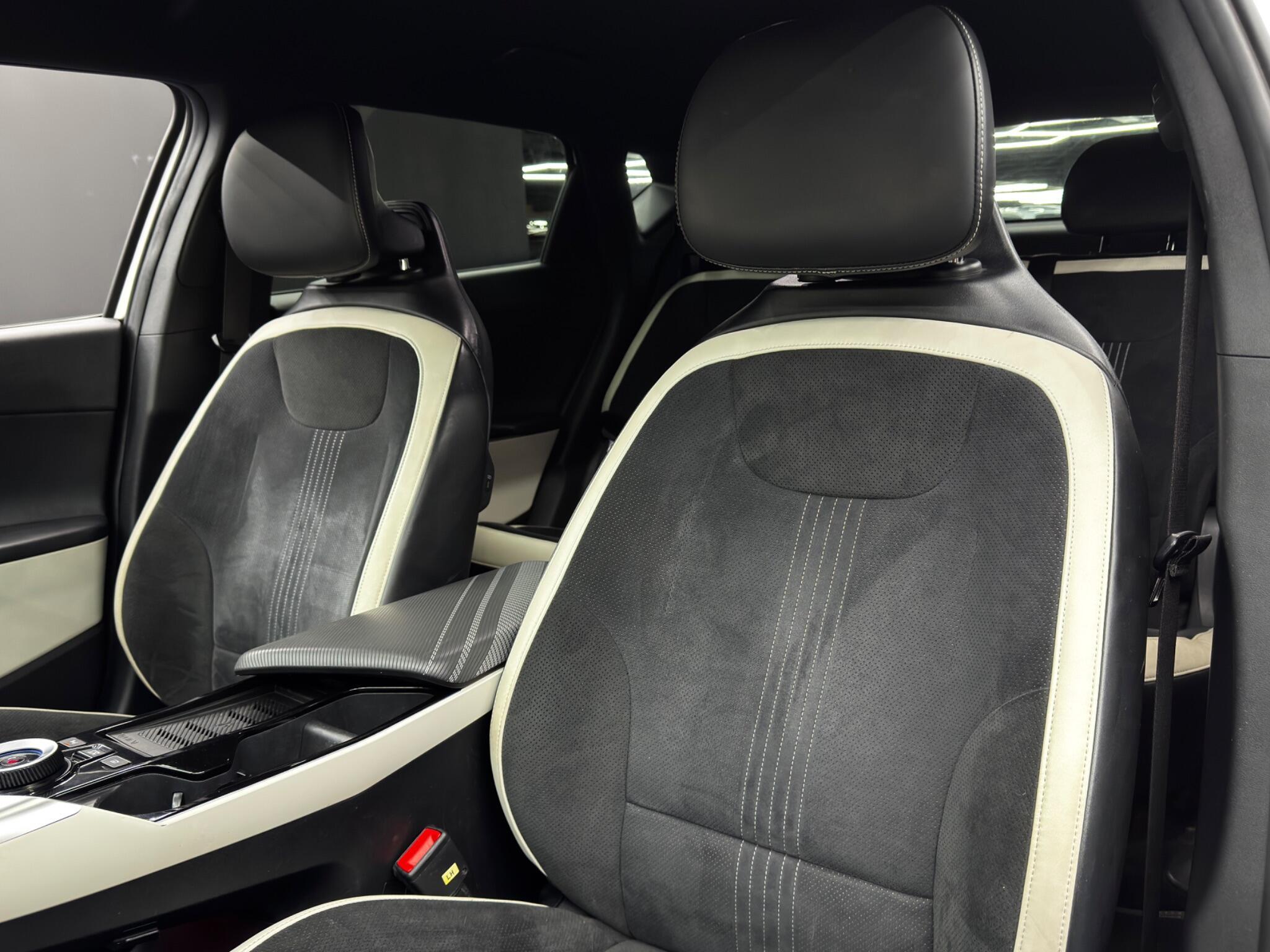 Kia EV6 - Image 14