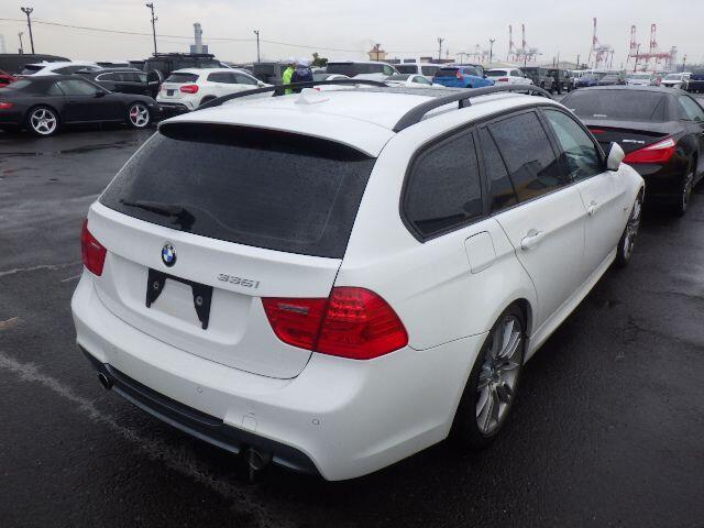 BMW 3 Series - Image 3