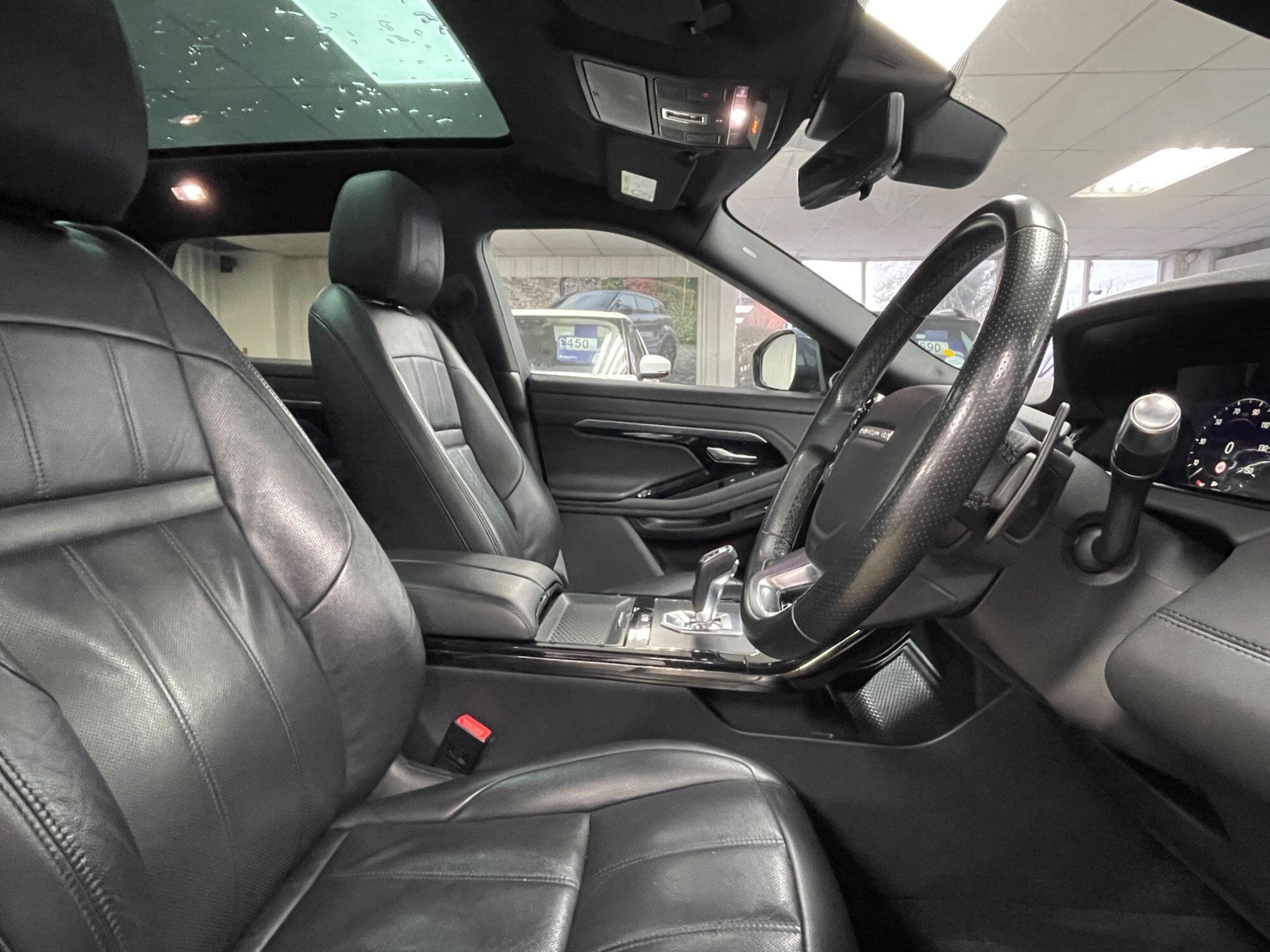 Land Rover Range Rover Evoque - Image 25