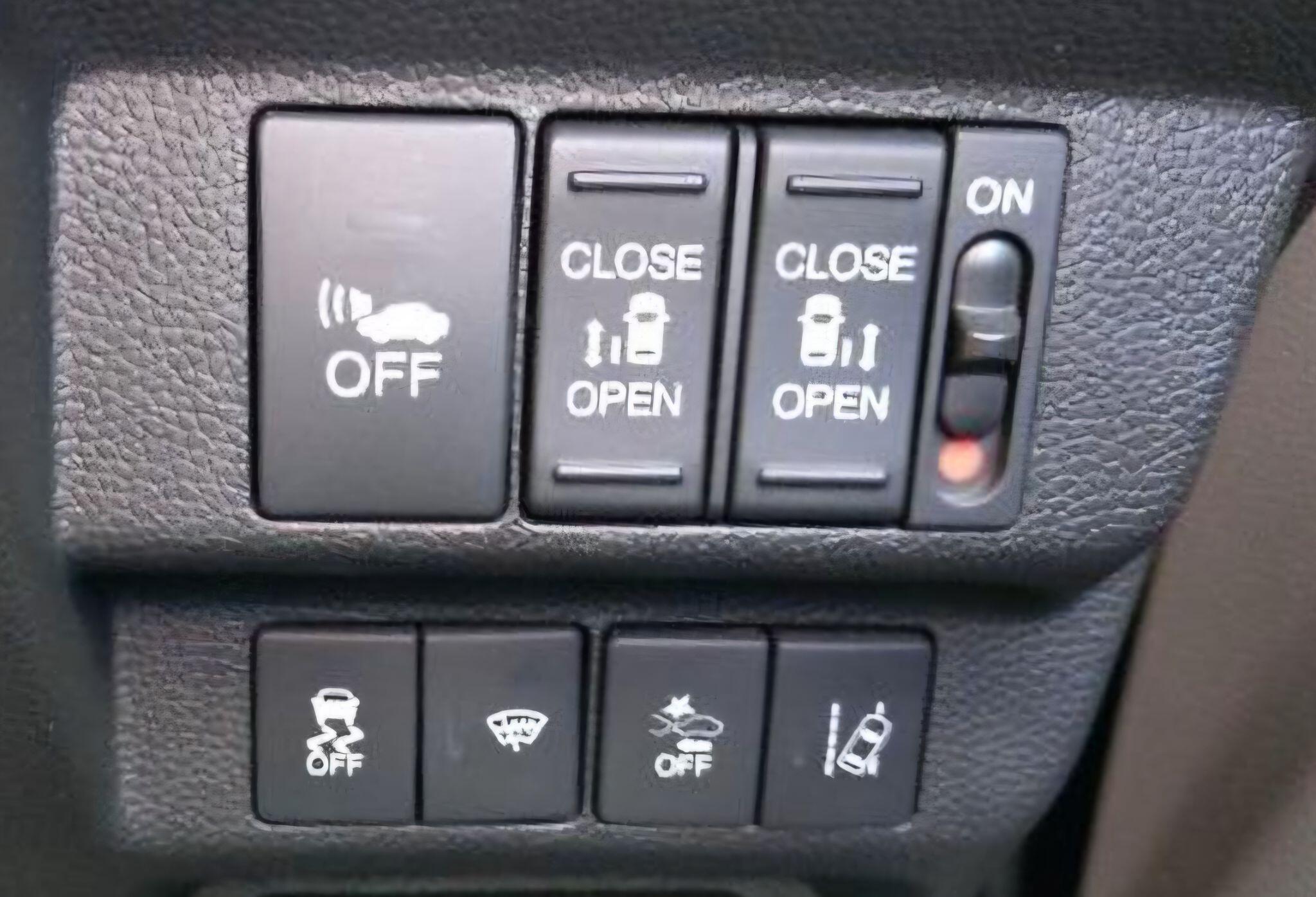 Honda Freed - Image 6