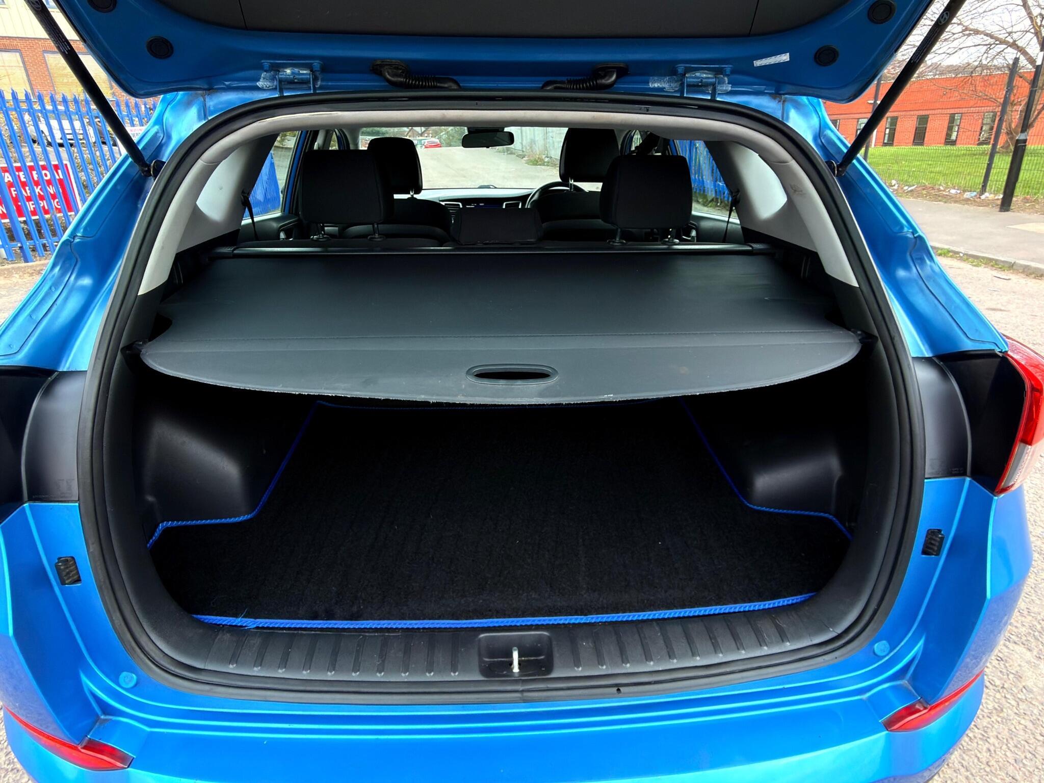 Hyundai Tucson - Image 33