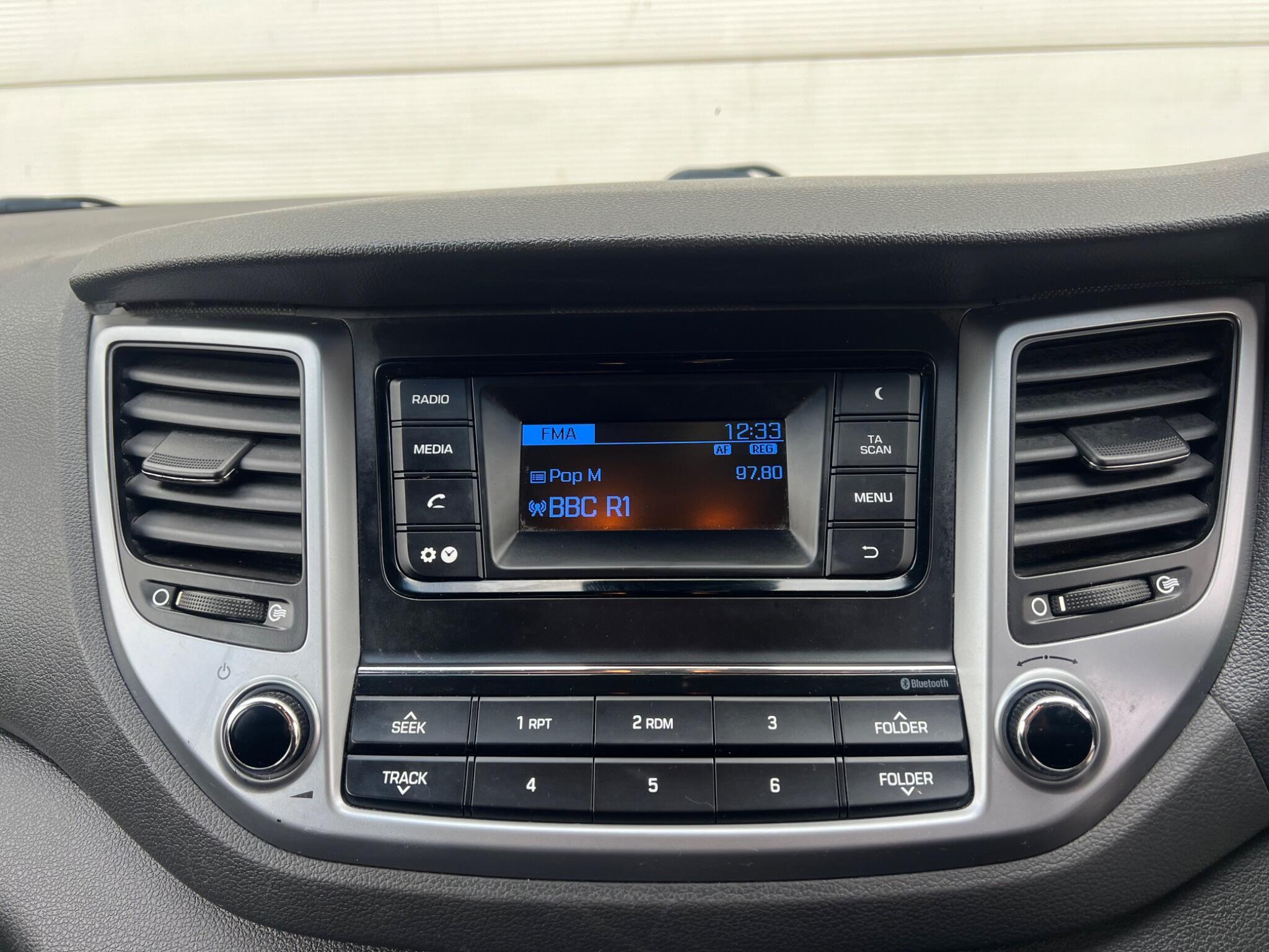 Hyundai Tucson - Image 17