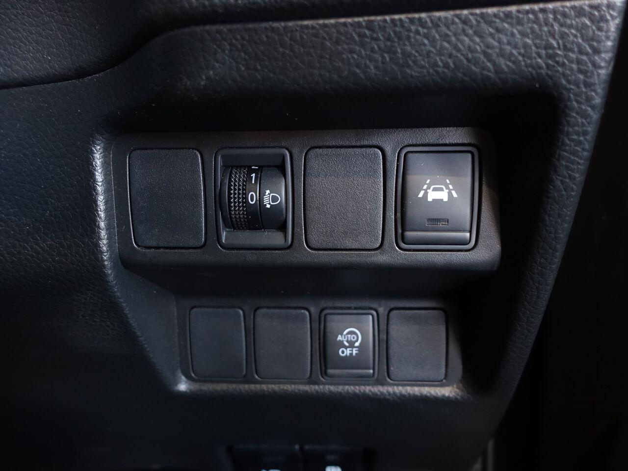 Nissan Qashqai - Image 18