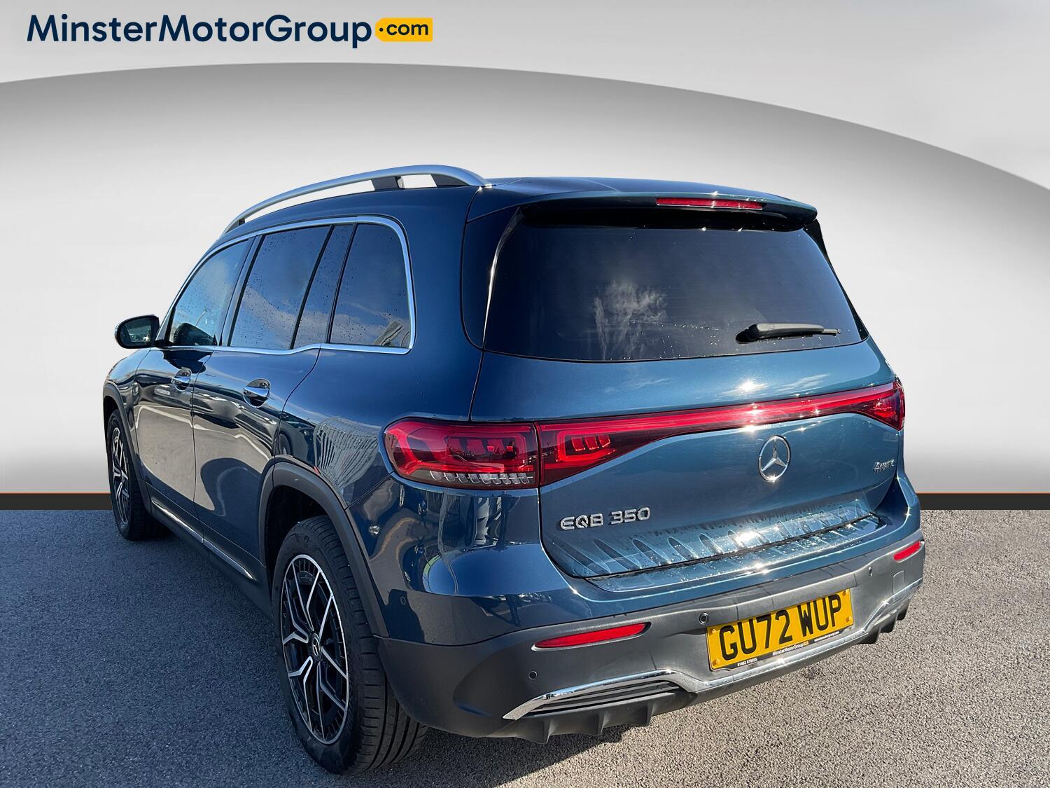Mercedes Eqb - Image 4