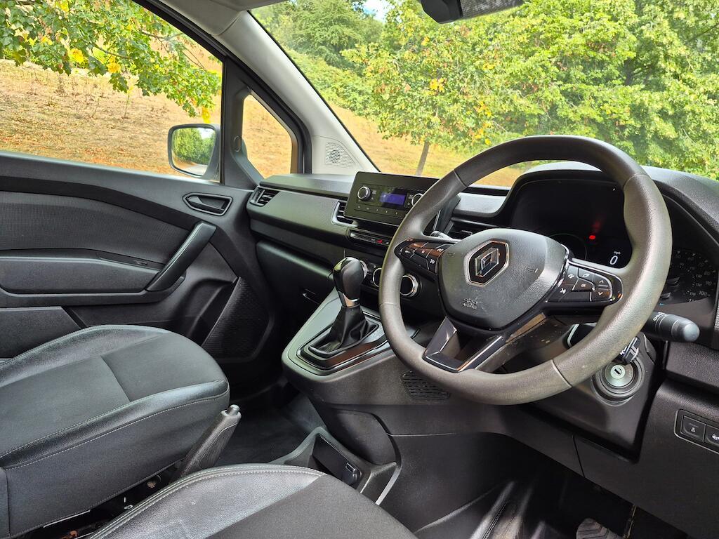 Renault Kangoo - Image 11