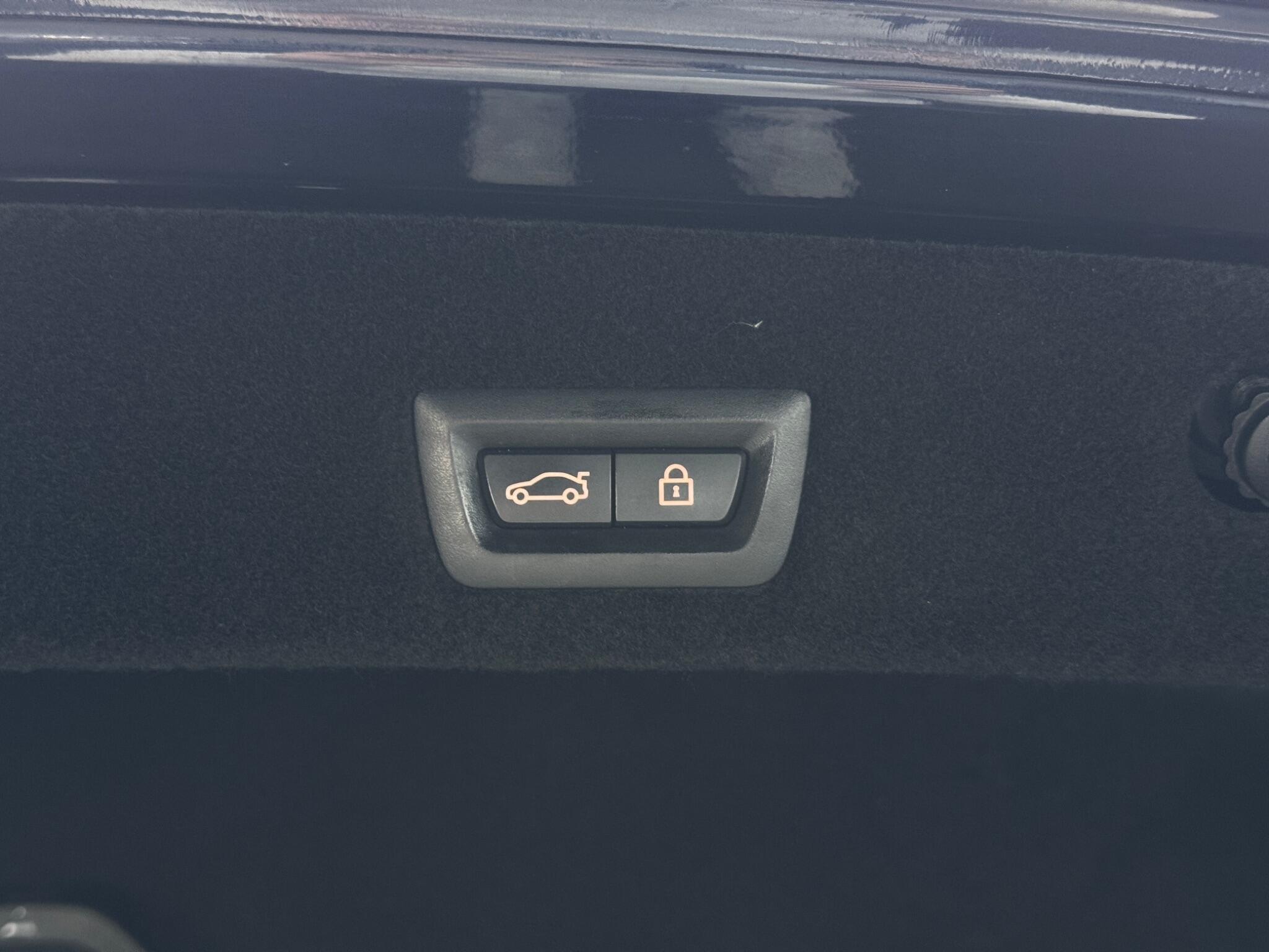 BMW 7 Series - Image 47