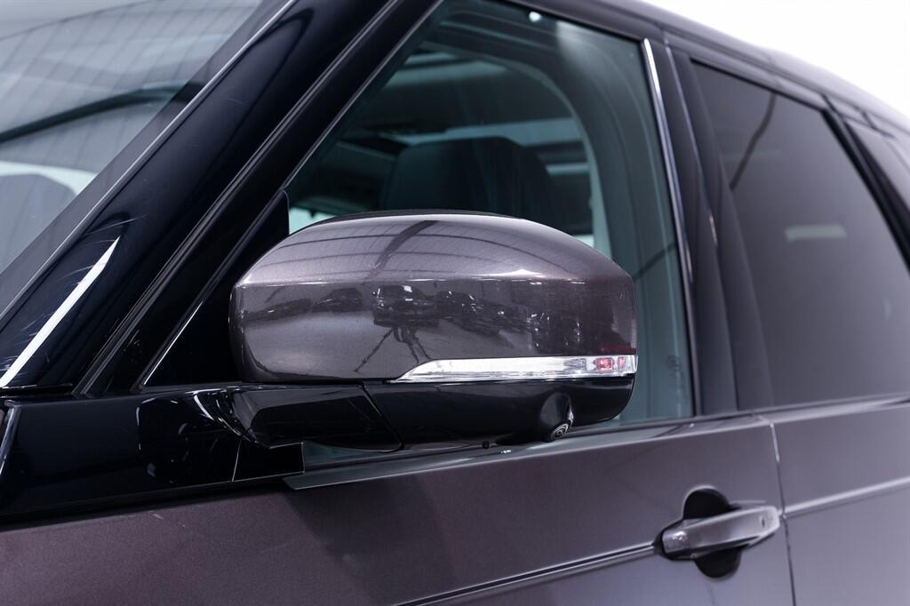 Land Rover Discovery - Image 9