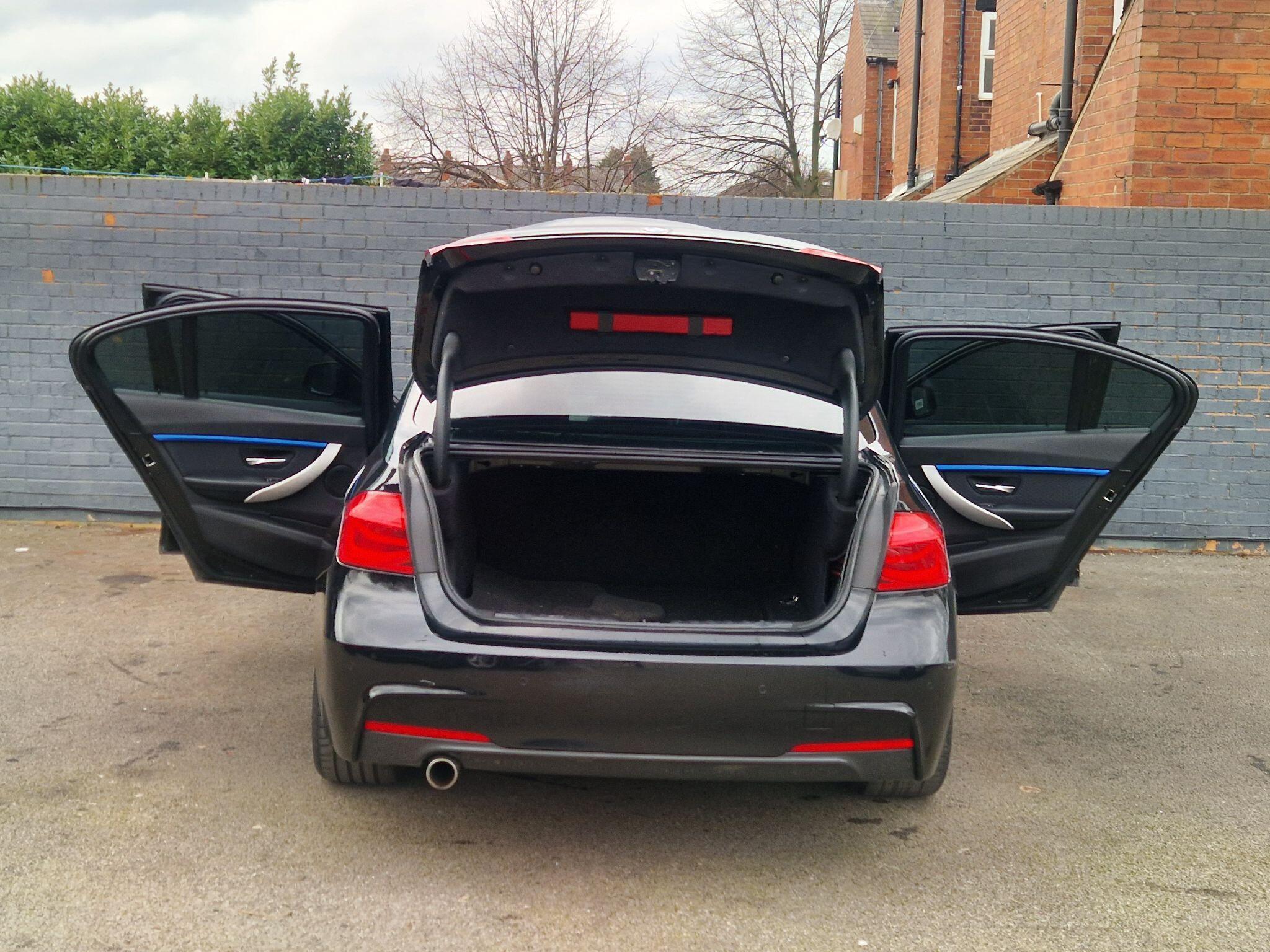 BMW 3 Series - Image 20