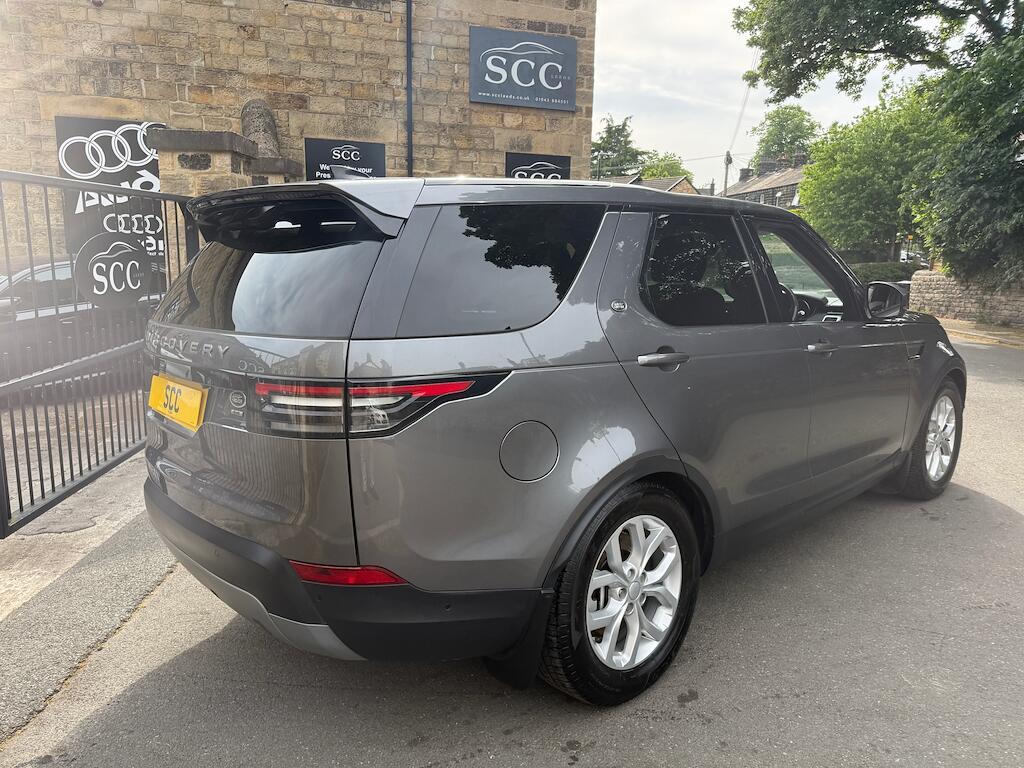 Land Rover Discovery - Image 12