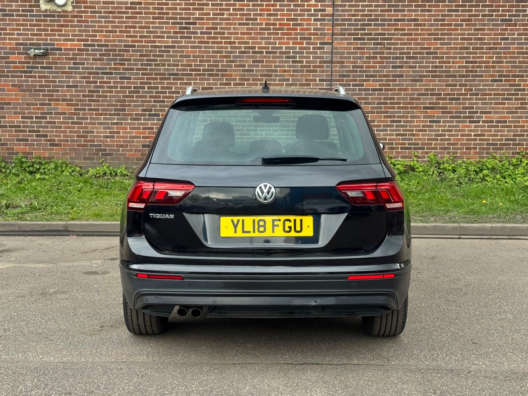 Volkswagen Tiguan - Image 5