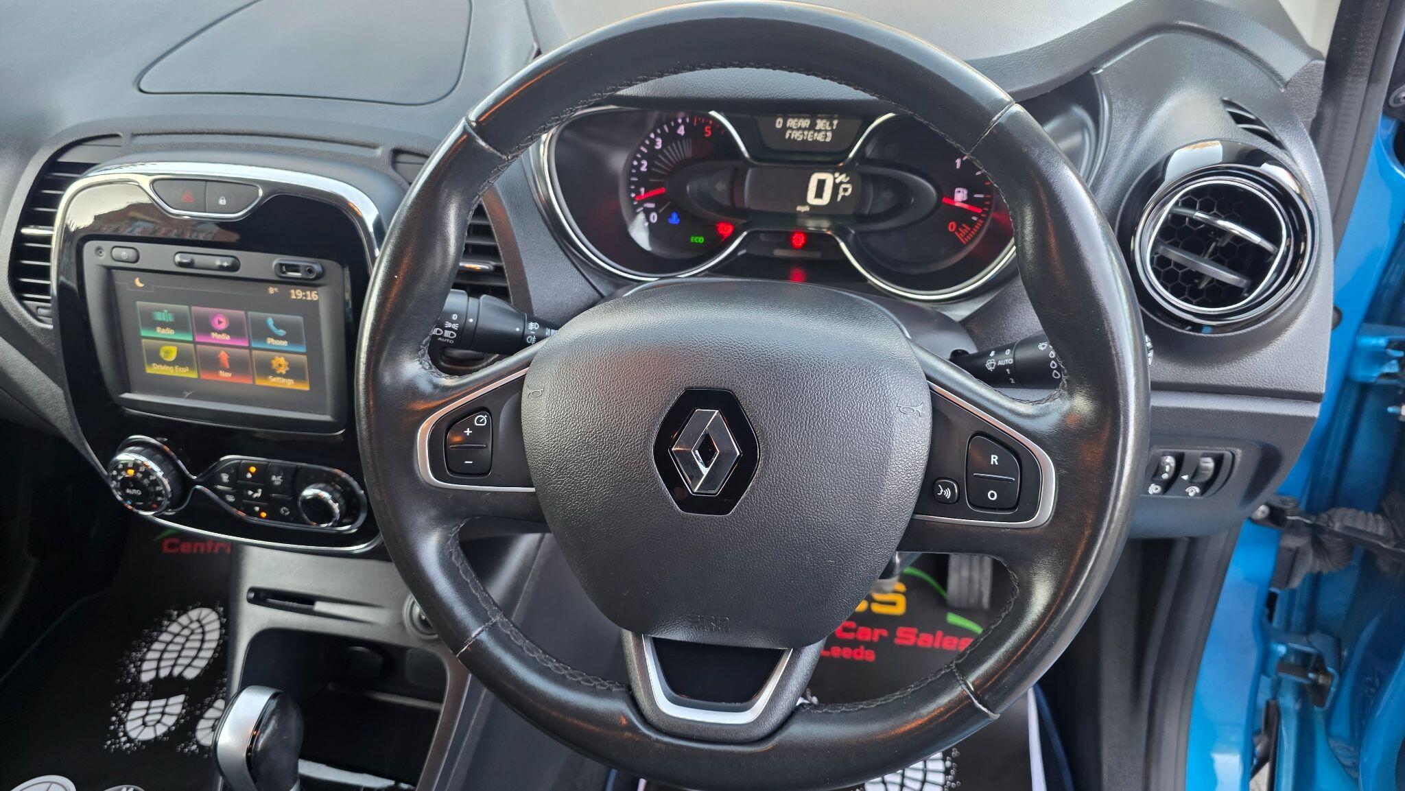 Renault Captur - Image 23