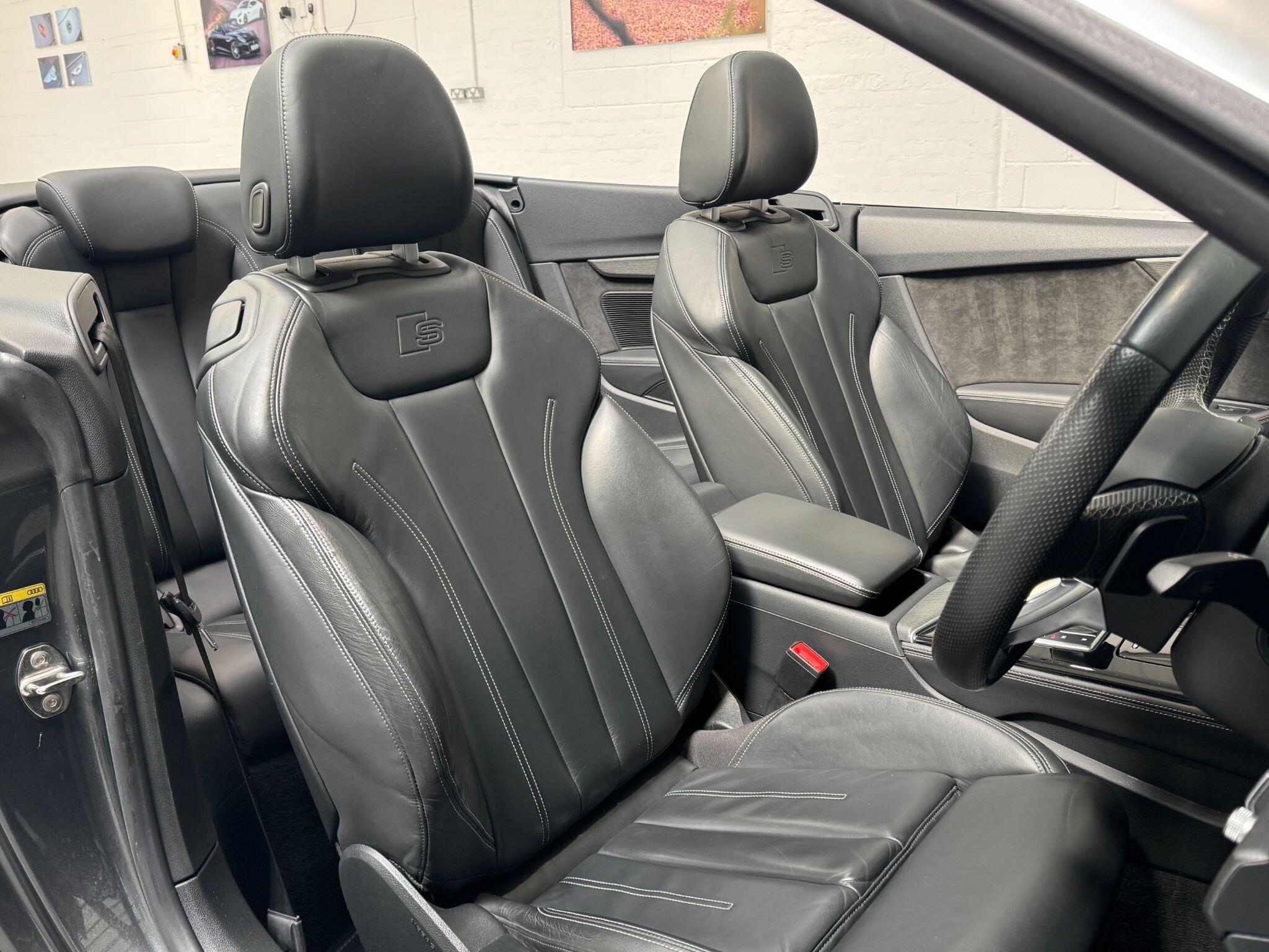 Audi A5 CABRIOLET - Image 20