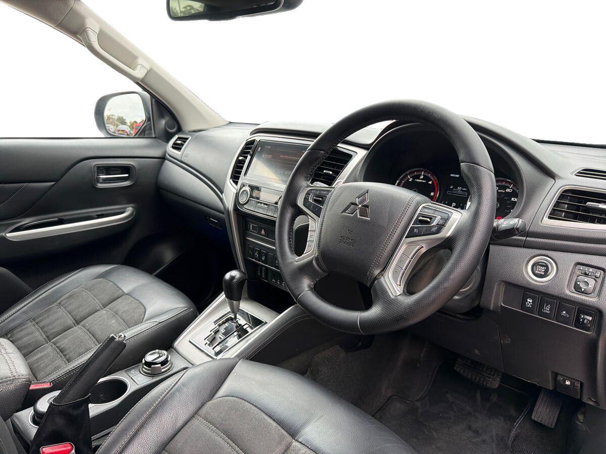 Mitsubishi L200 - Image 19