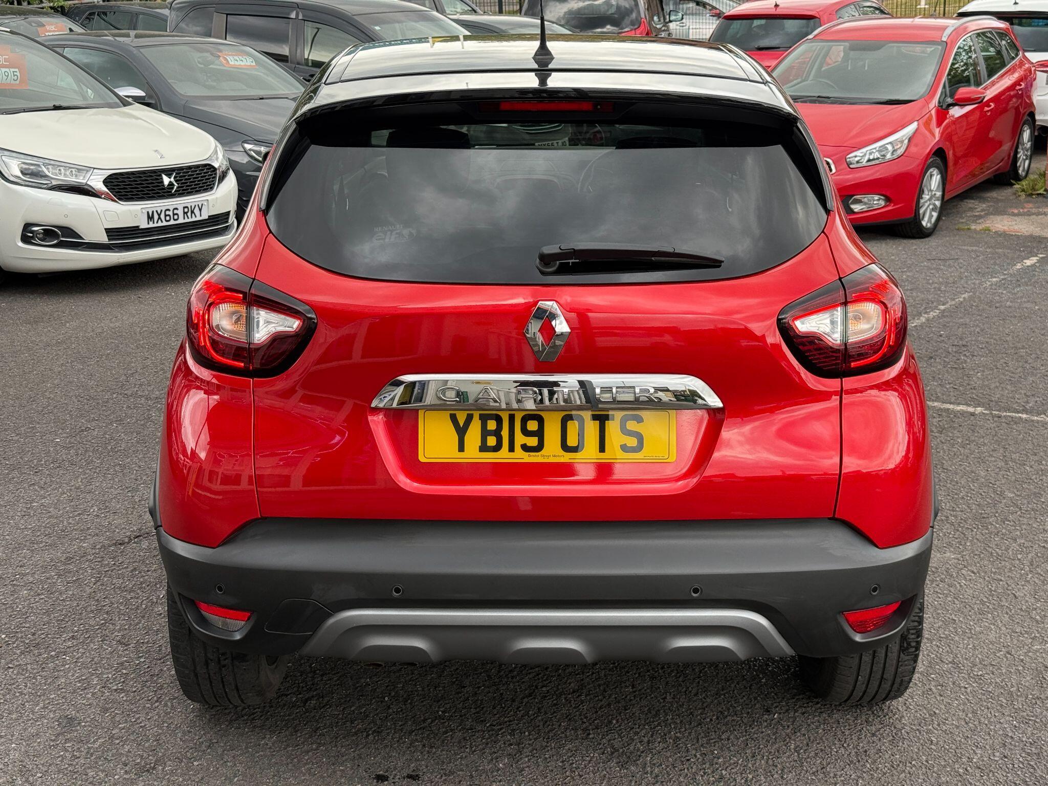 Renault Captur - Image 17