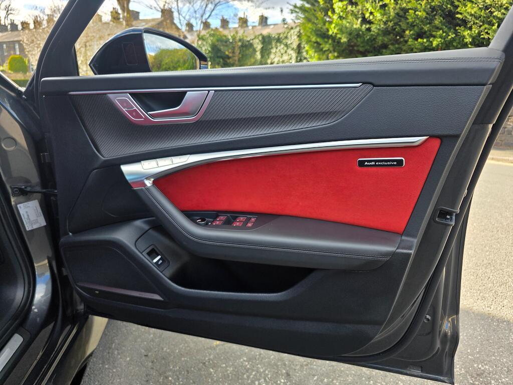 Audi Rs6 Avant - Image 37