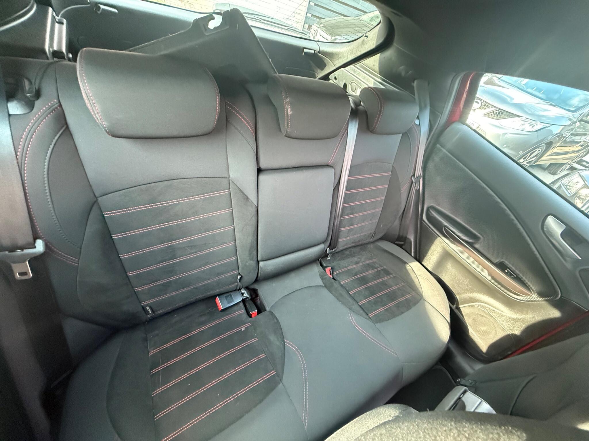 Alfa Romeo Giulietta - Image 9