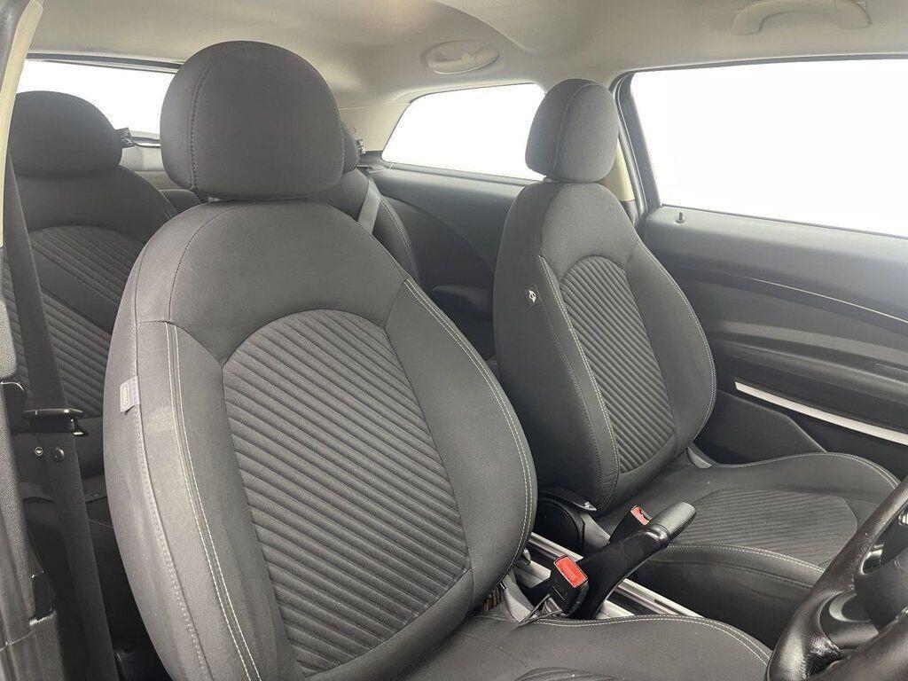 MINI Paceman - Image 2