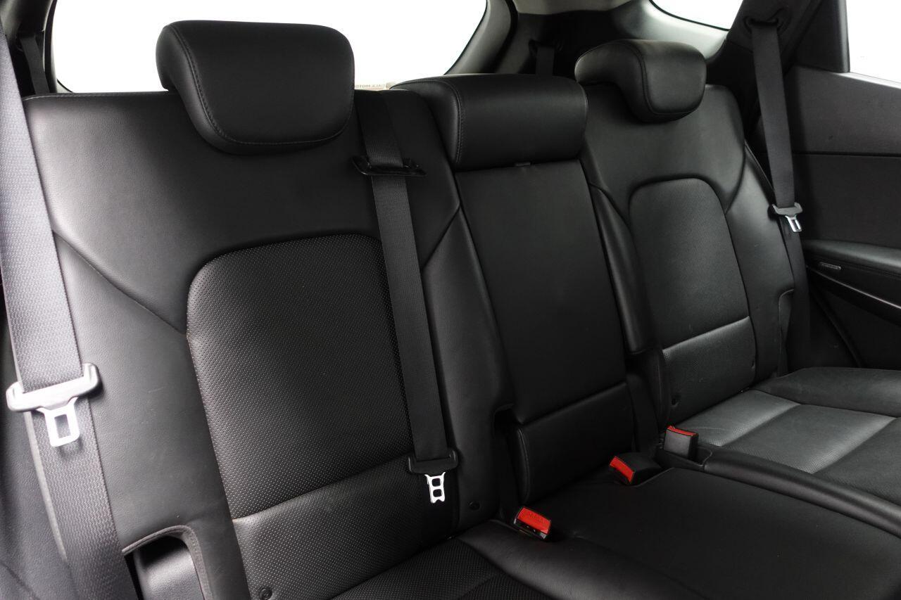 Hyundai Santa Fe - Image 11