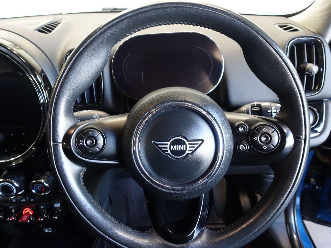 MINI Countryman - Image 14