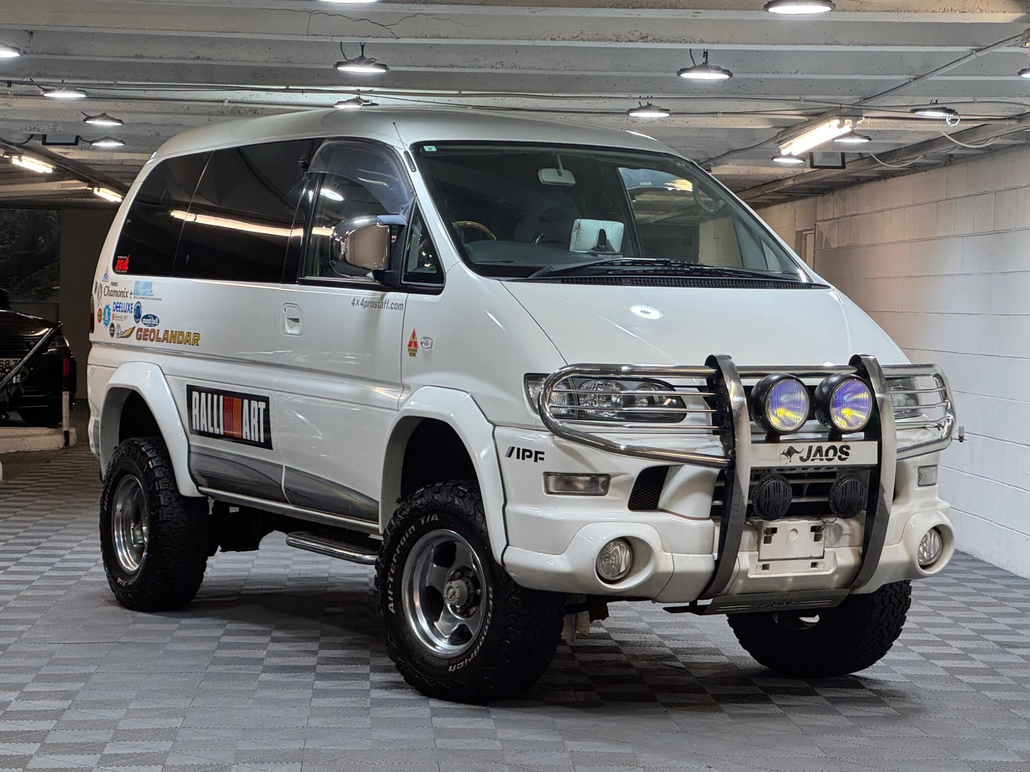 Mitsubishi Delica - Image 7