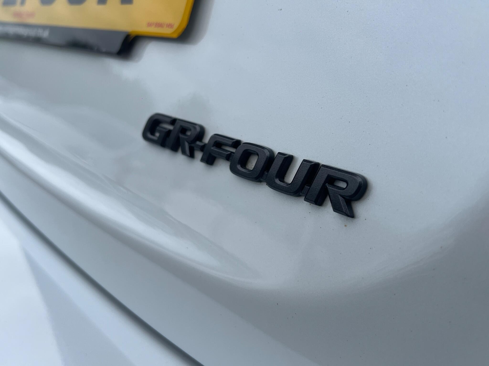 Toyota Yaris - Image 10