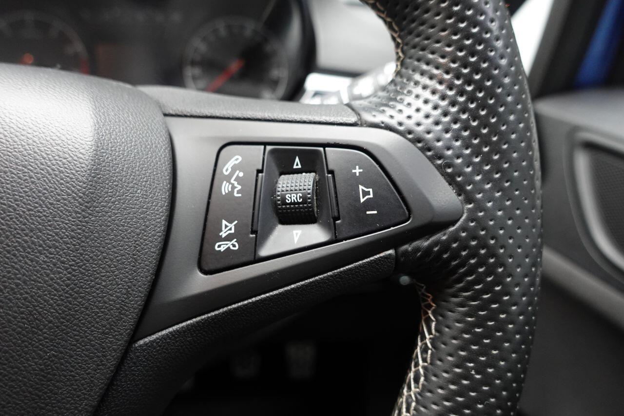 Vauxhall Corsa - Image 30