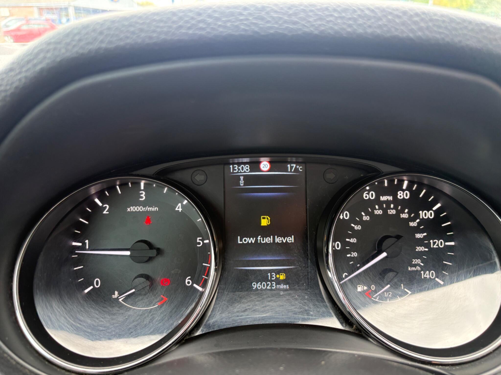 Nissan Qashqai - Image 17