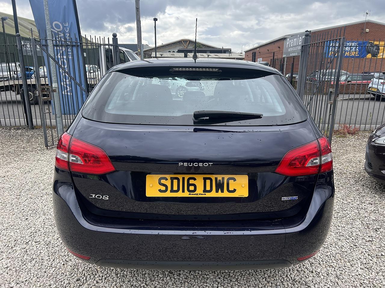 Peugeot 308 SW - Image 5