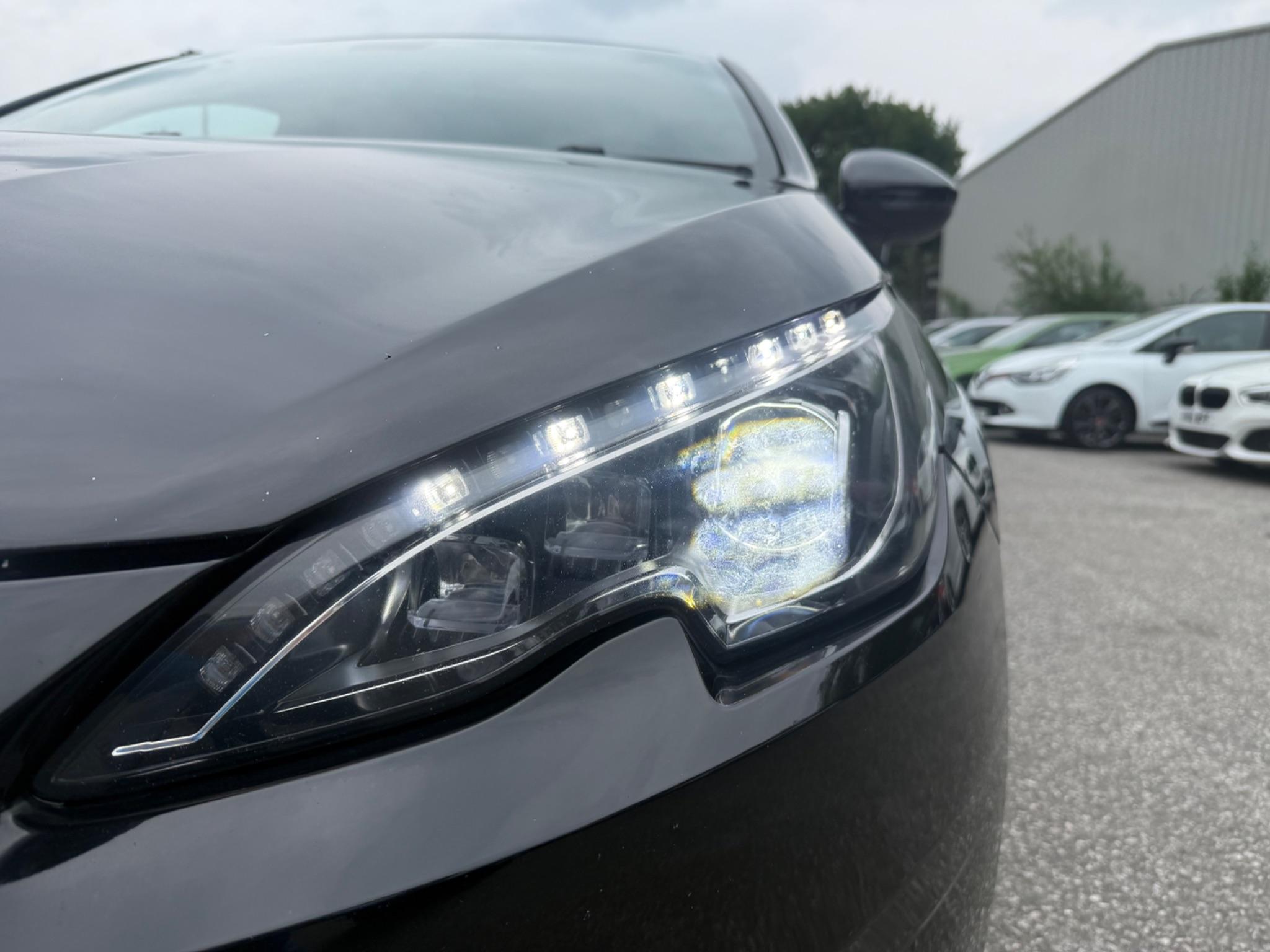 Peugeot 308 - Image 35