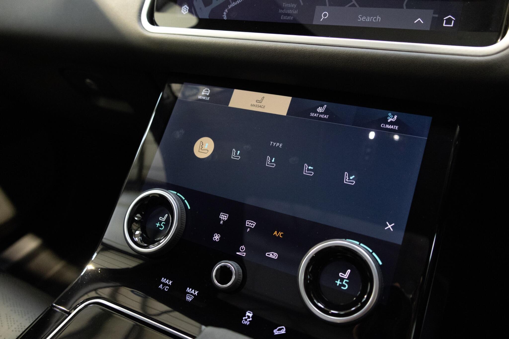 Land Rover Range Rover Velar - Image 28
