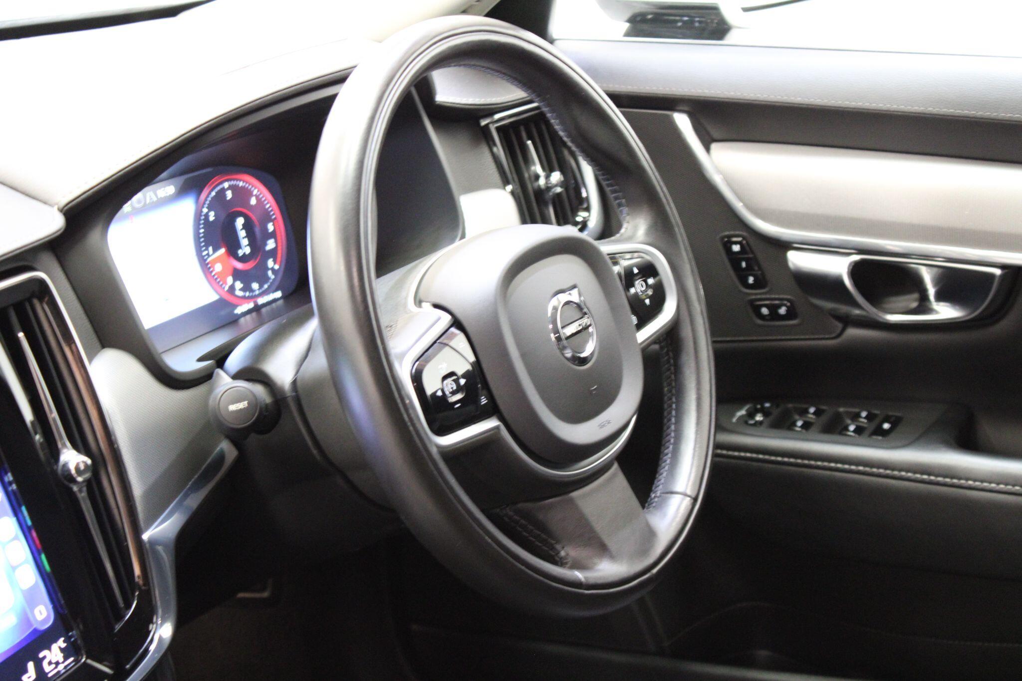 Volvo V90 - Image 38