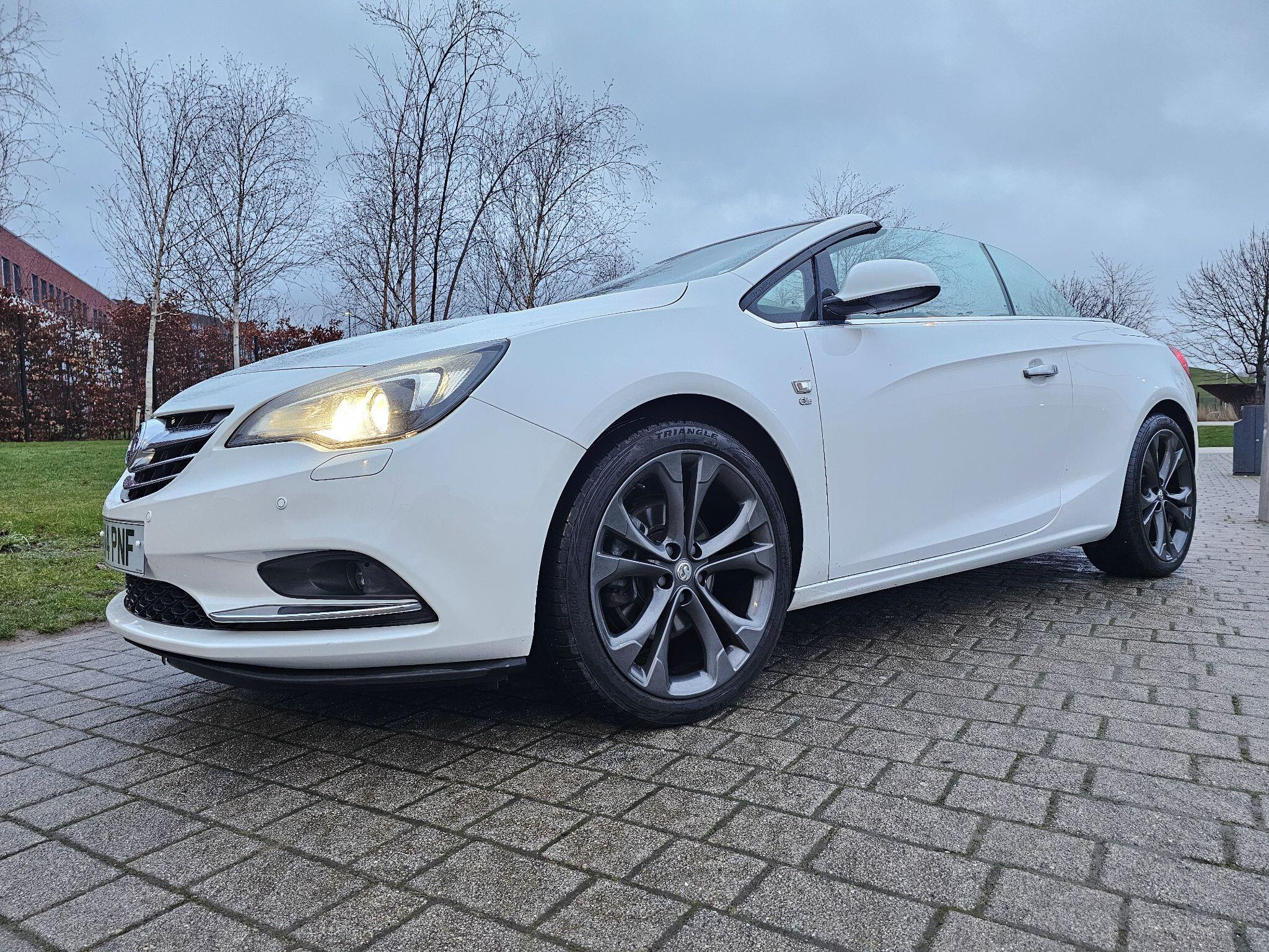 Vauxhall Cascada - Image 43