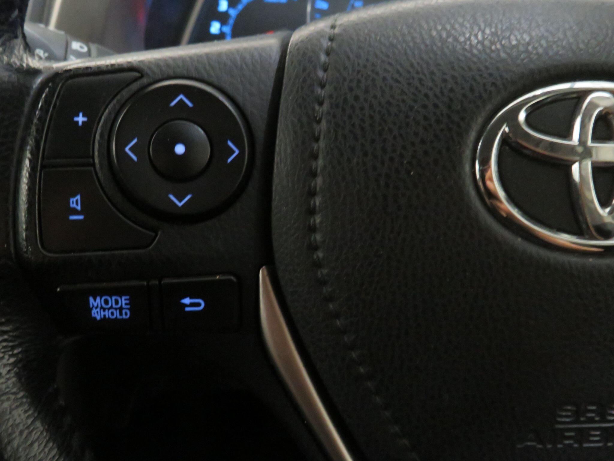 Toyota RAV4 - Image 17