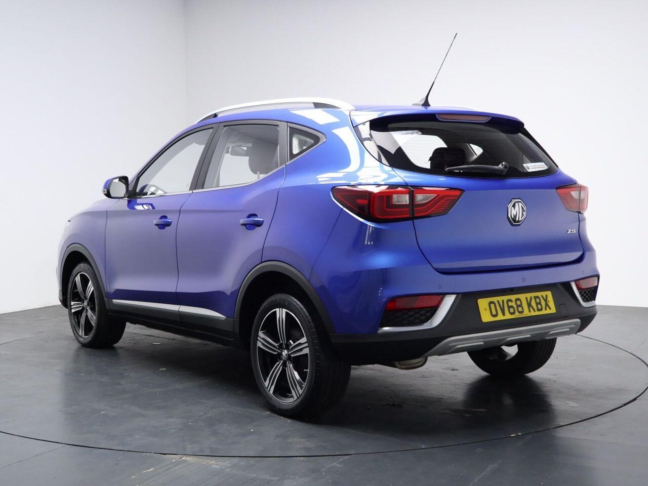 MG MG ZS - Image 9
