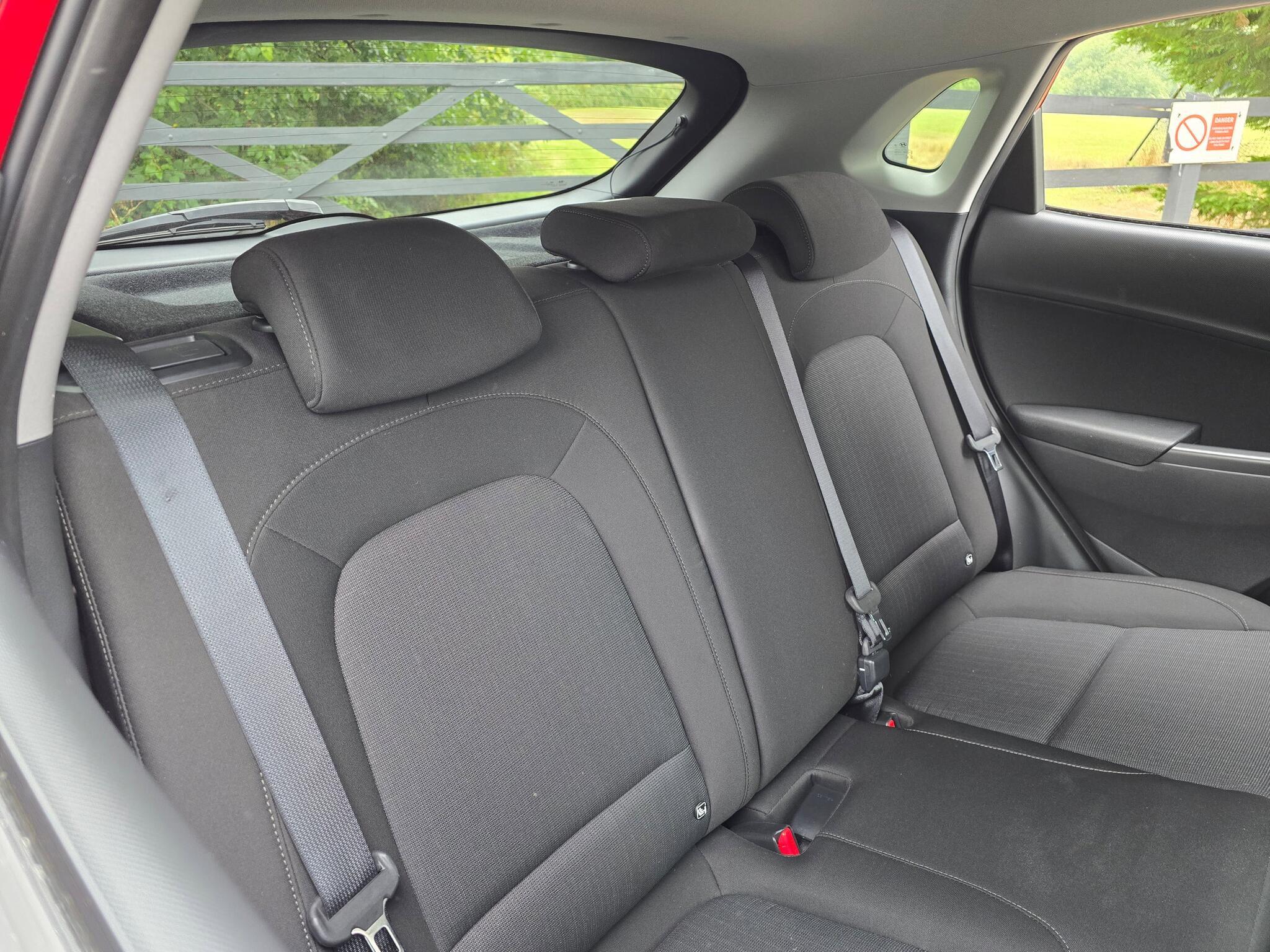 Hyundai Kona - Image 13