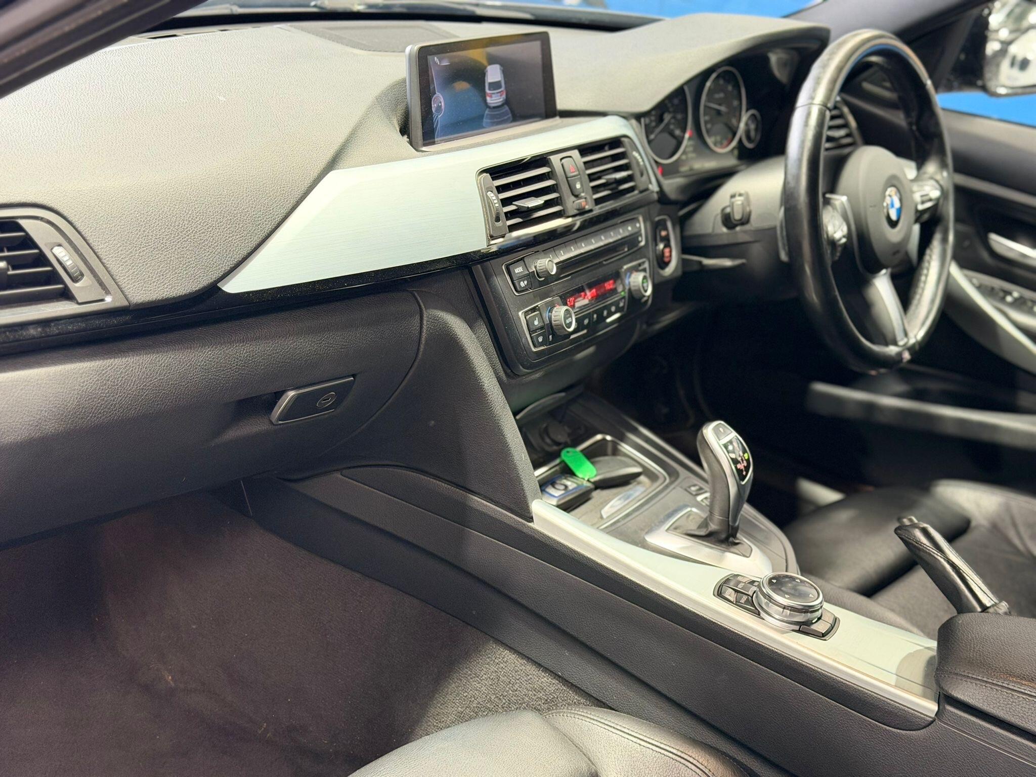 BMW 3 Series - Image 12