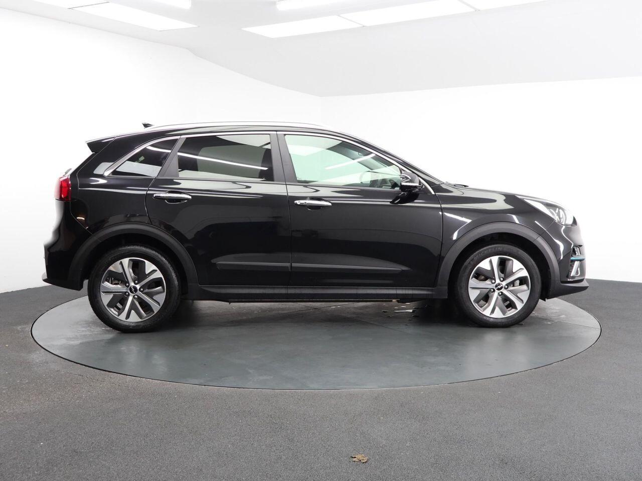 Kia Niro - Image 12