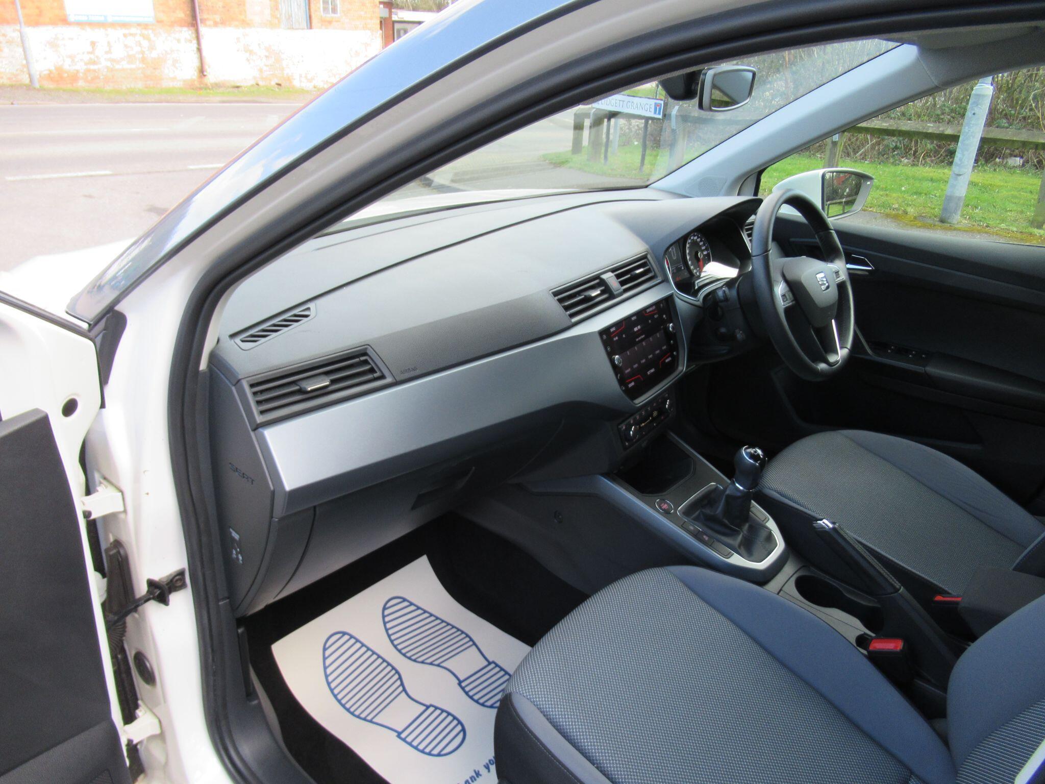 SEAT Arona - Image 15