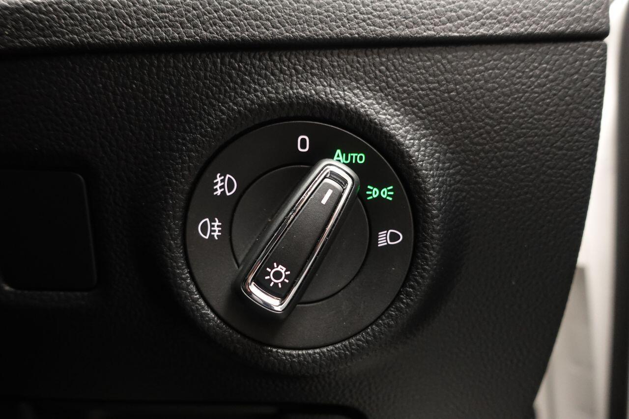 Skoda Superb - Image 52