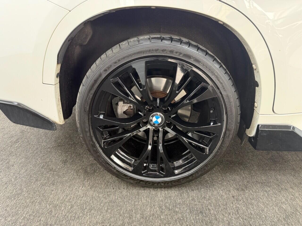 BMW X6 - Image 14