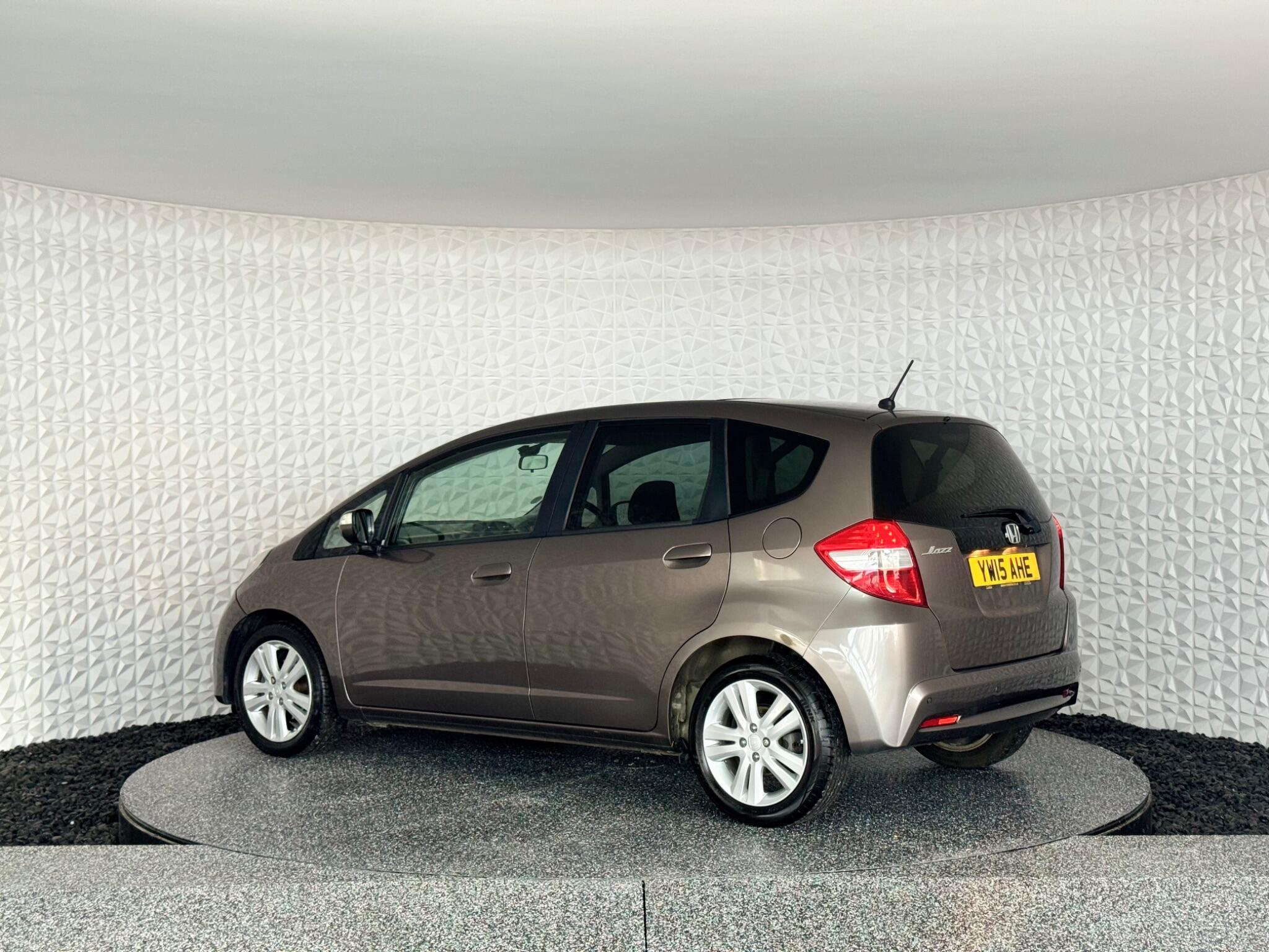 Honda Jazz - Image 16