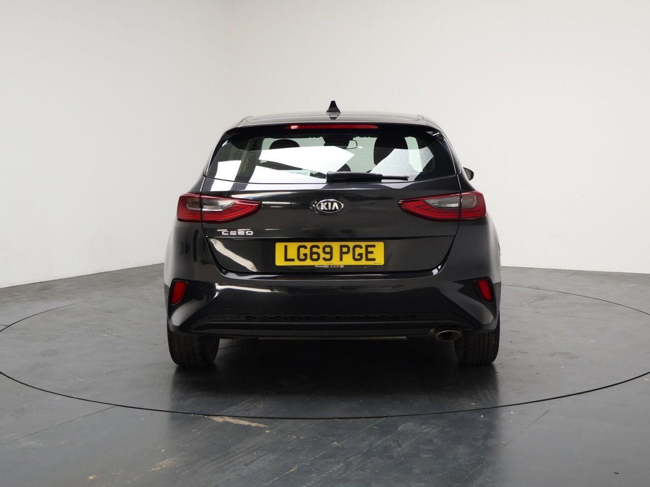 Kia ceed - Image 11