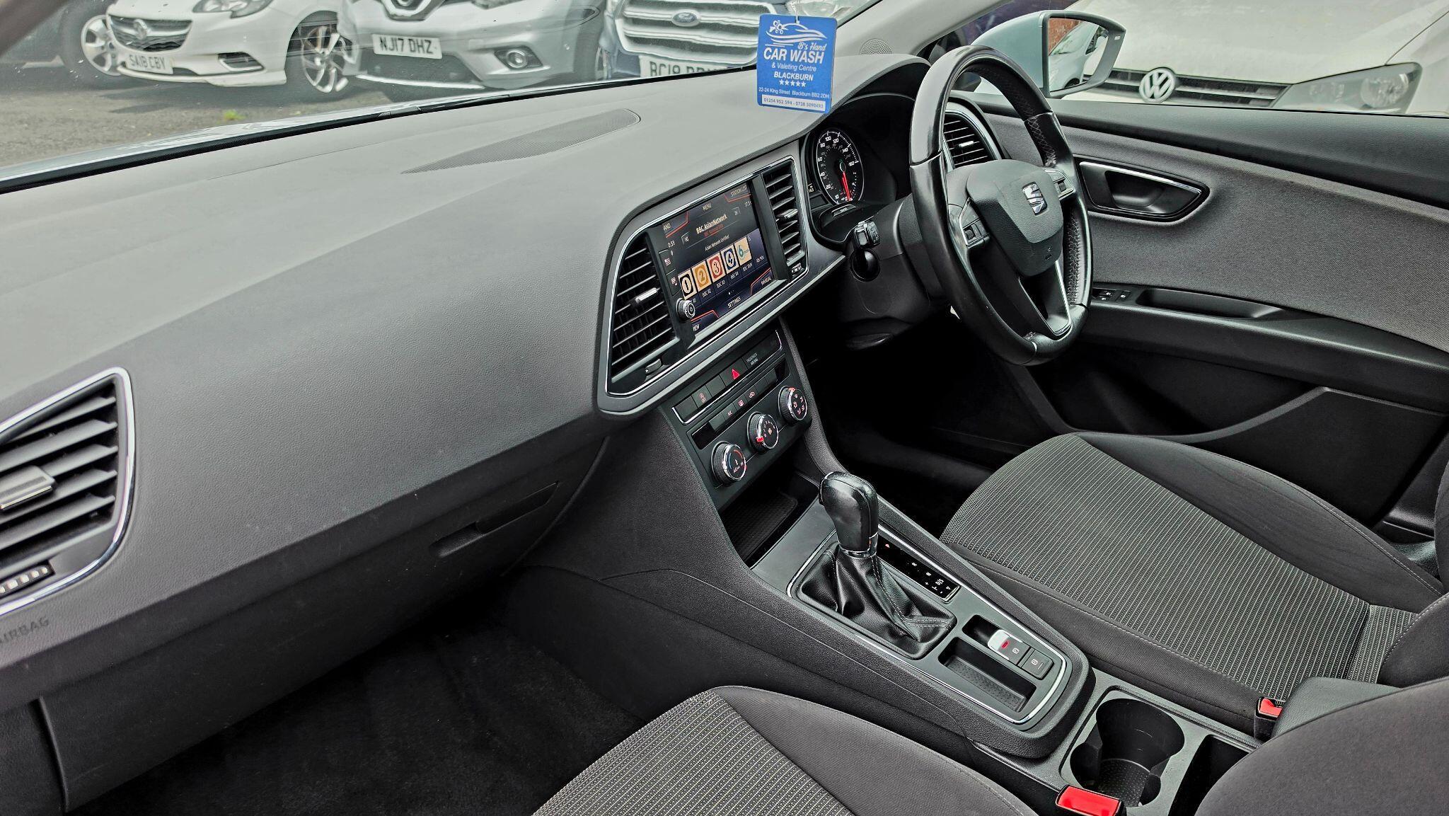 SEAT Leon - Image 13